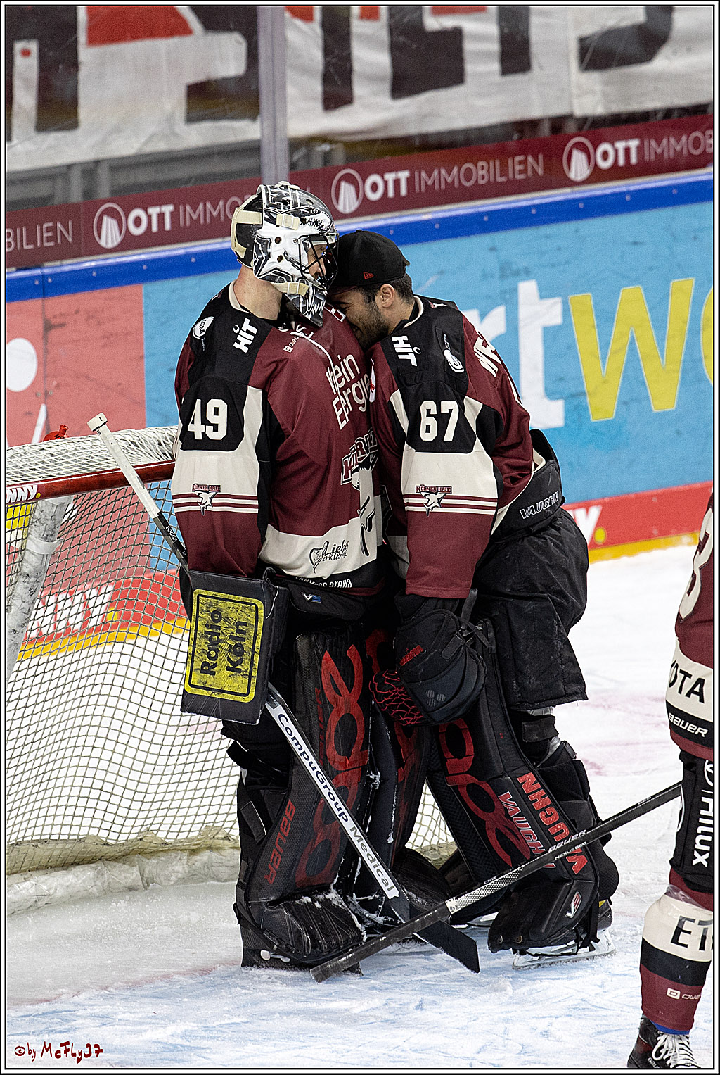PENNY DEL;  Koelner Haie - Augsburger Panther; Koeln, 05.04.2021
